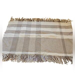 New Burberry Gray Nova Check Fringe Blanket Scarf